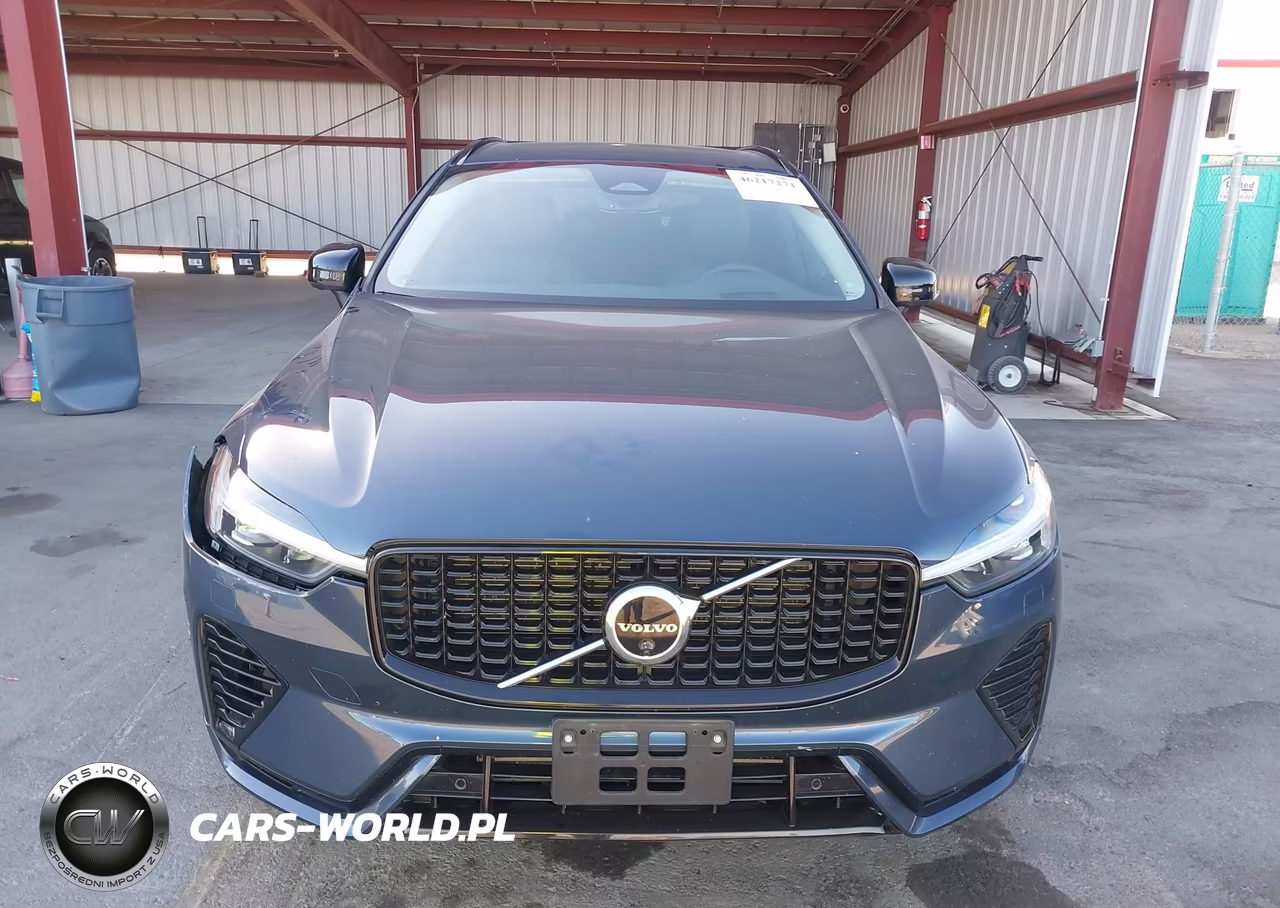 2023 Volvo Xc60 Recharge Plug-In Hybrid T8 Ultimate Dark Theme VIN:YV4H60DX3P1245837 - 14