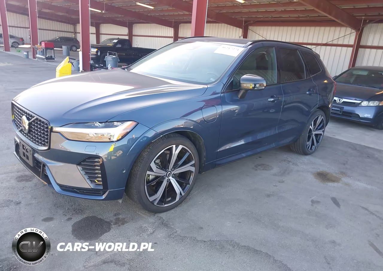 2023 Volvo Xc60 Recharge Plug-In Hybrid T8 Ultimate Dark Theme VIN:YV4H60DX3P1245837 - 2