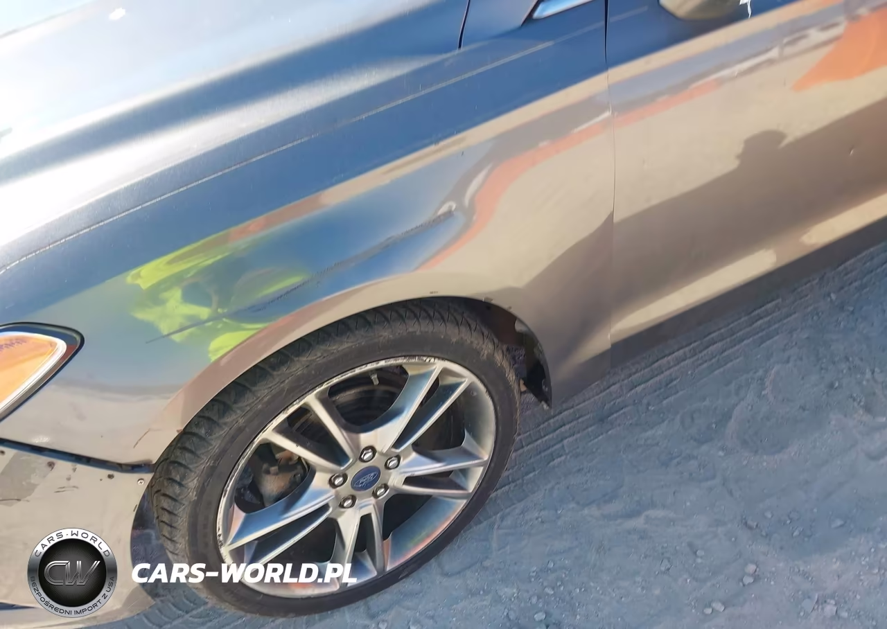 2013 Ford Fusion Titanium VIN:3FA6P0D99DR335820 - 15