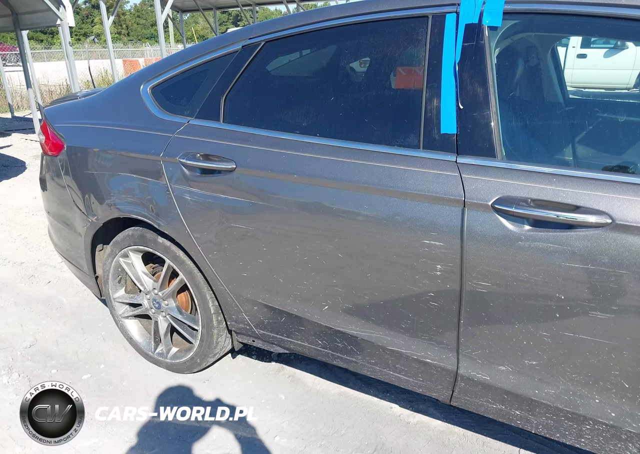 2013 Ford Fusion Titanium VIN:3FA6P0D99DR335820 - 6