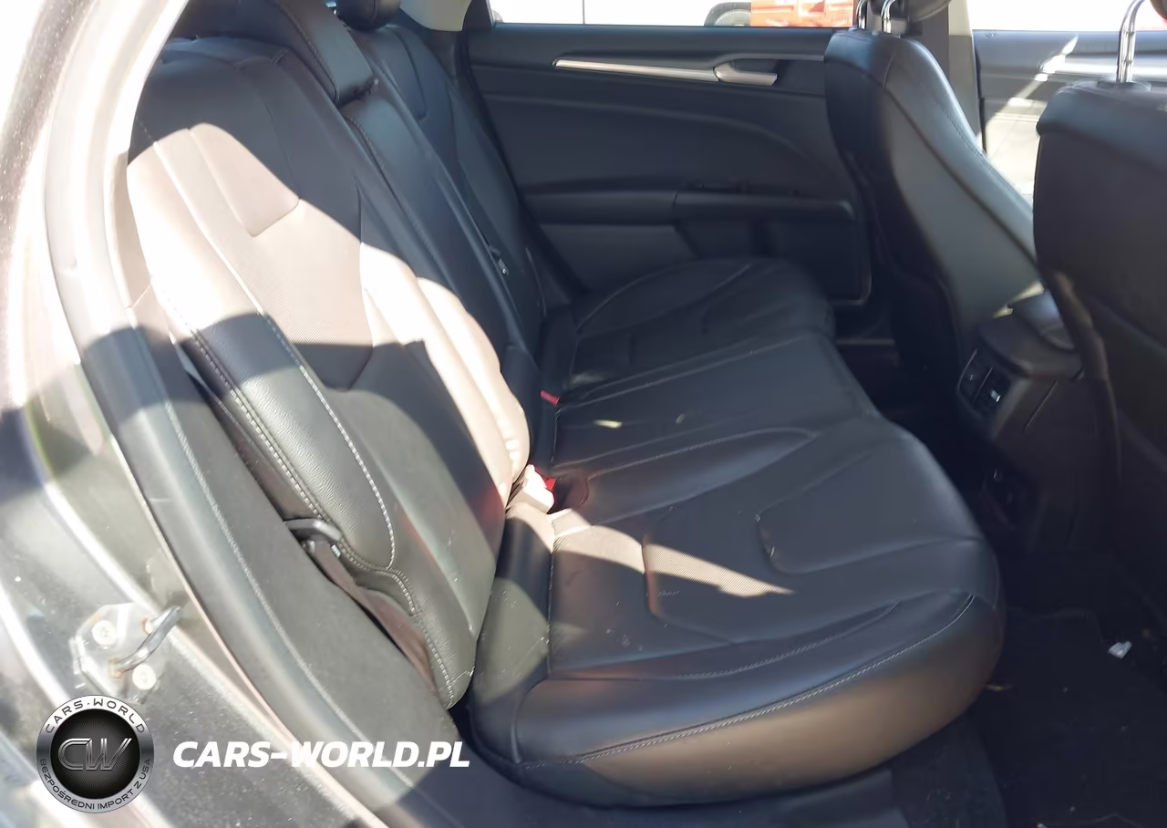 2013 Ford Fusion Titanium VIN:3FA6P0D99DR335820 - 8