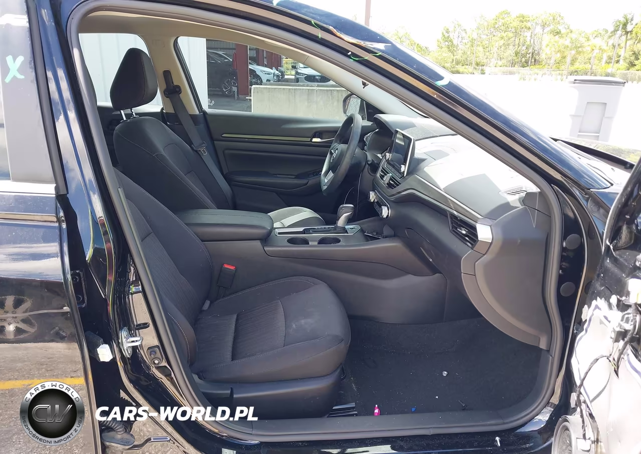 2025 Nissan Altima Sv Fwd VIN:1N4BL4DV7SN332381 - 5