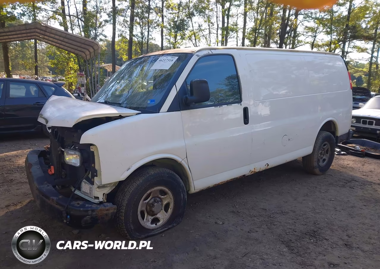 2006 Chevrolet Express Work Van VIN:1GCFG15X261132052 - 2