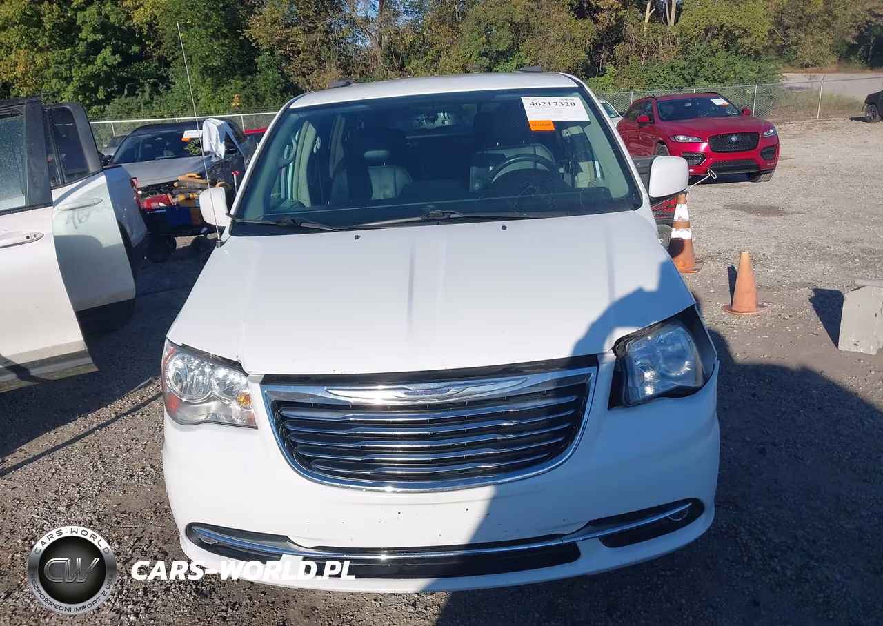2016 Chrysler Town & Country Touring VIN:2C4RC1BG7GR208813 - 12