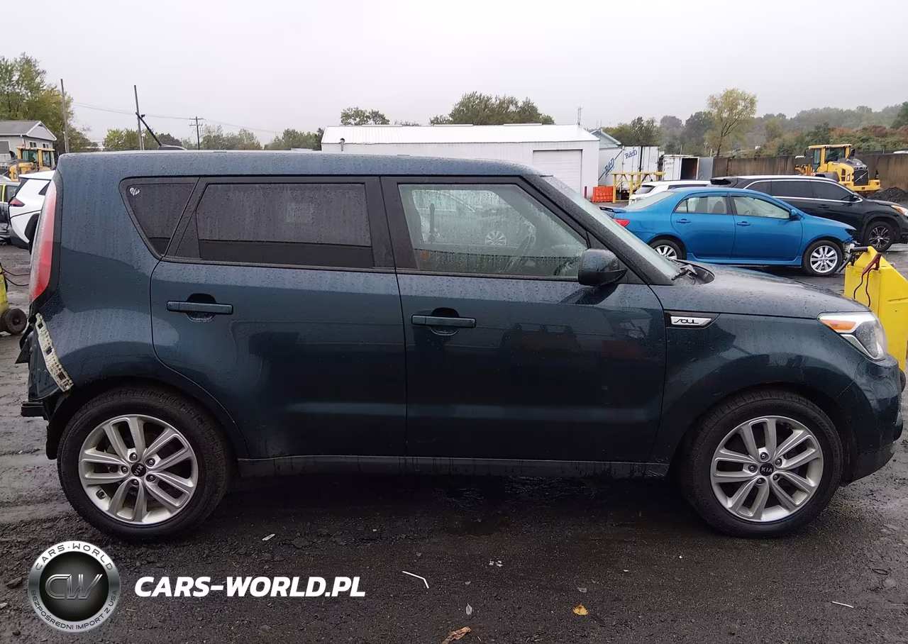 2017 Kia Soul + VIN:KNDJP3A55H7426748 - 14