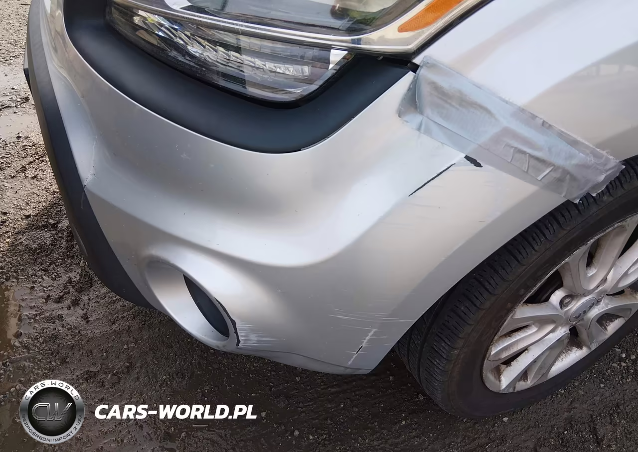 2012 Kia Soul + VIN:KNDJT2A63C7381073 - 14