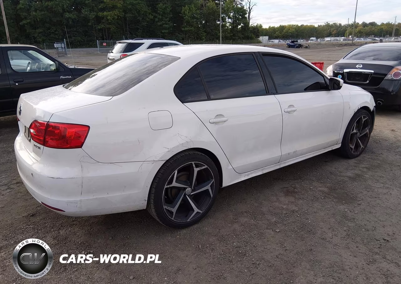 2011 Volkswagen Jetta 2.5L Se VIN:3VWDX7AJ3BM351530 - 4