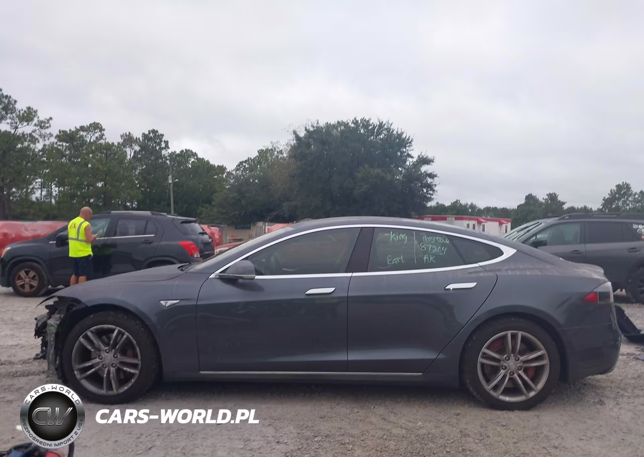 2014 Tesla Model S P85 VIN:5YJSA1H1XEFP56968 - 15