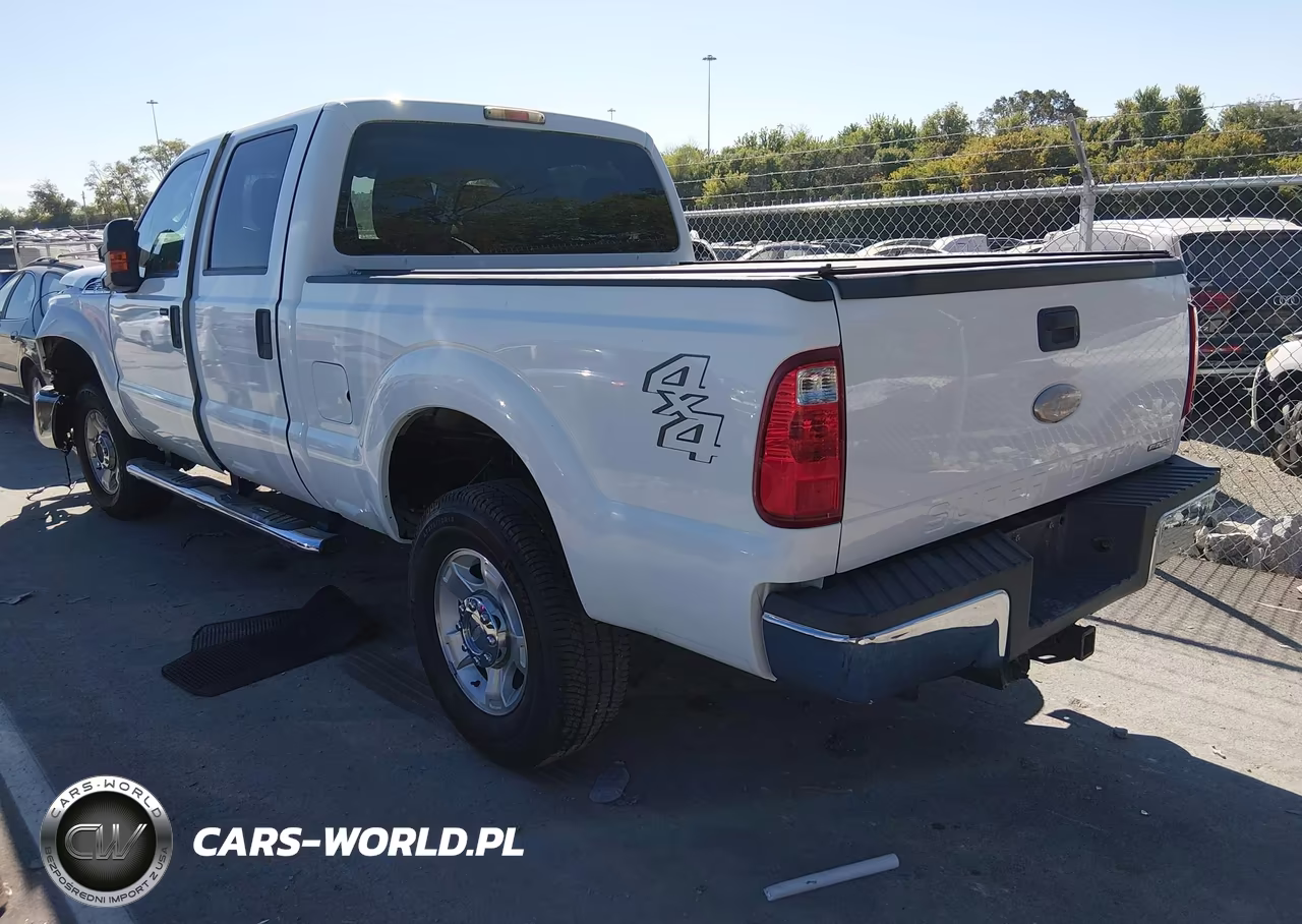 2012 Ford F-250 Xlt VIN:1FT7W2B69CEA01097 - 3