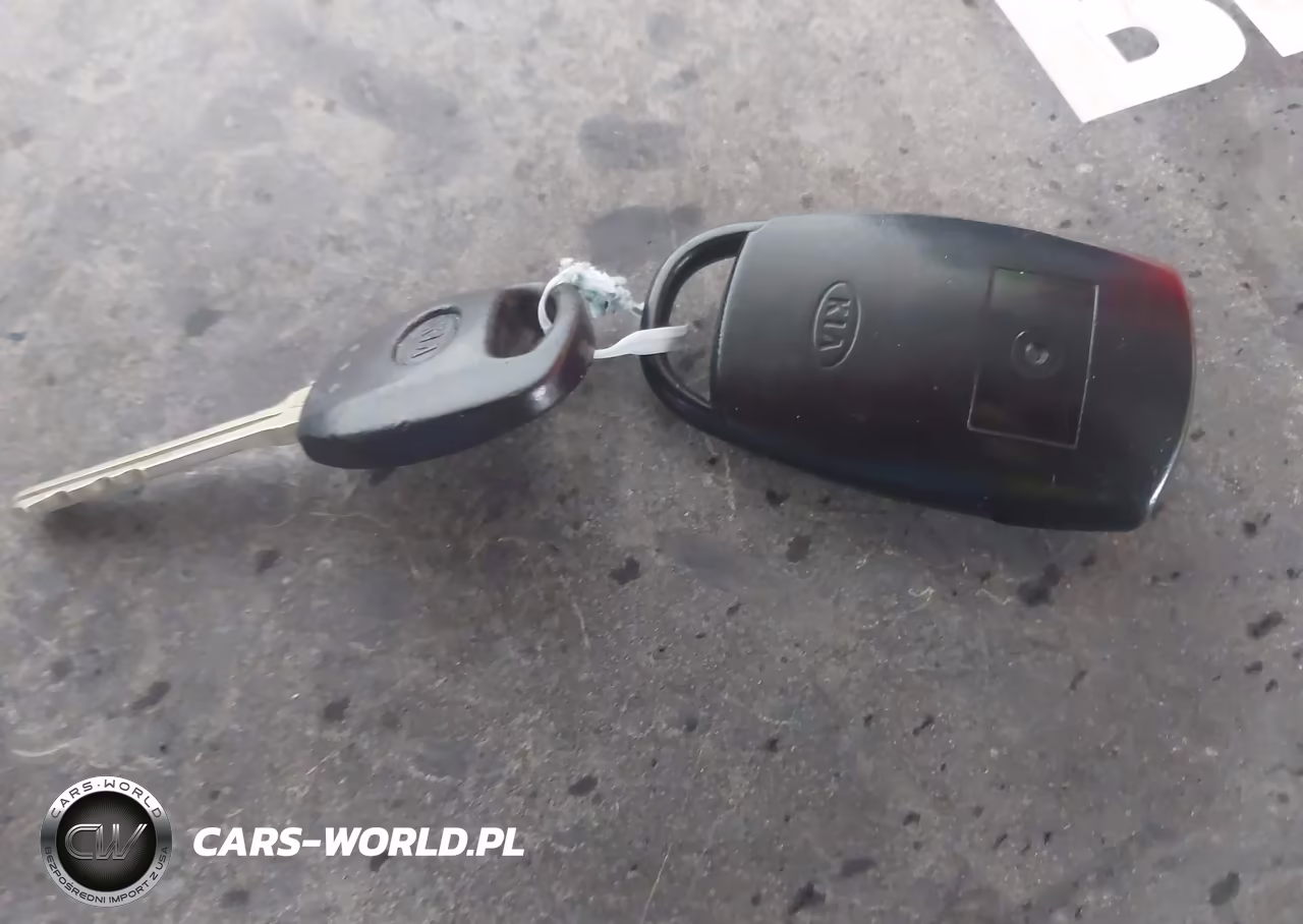 2011 Kia Sedona Lx VIN:KNDMG4C74B6392896 - 11