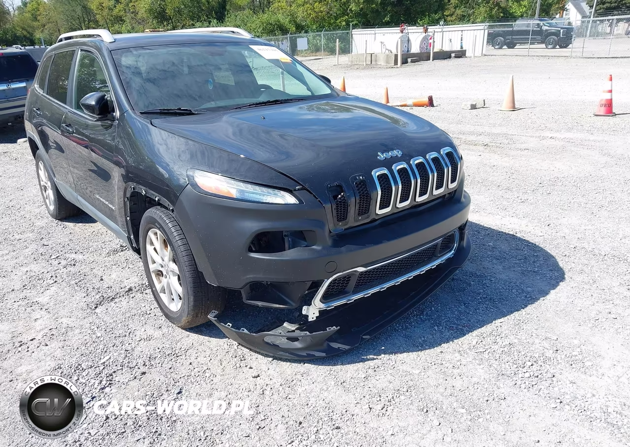 2015 Jeep Cherokee Latitude VIN:1C4PJLCB5FW706445 - 12
