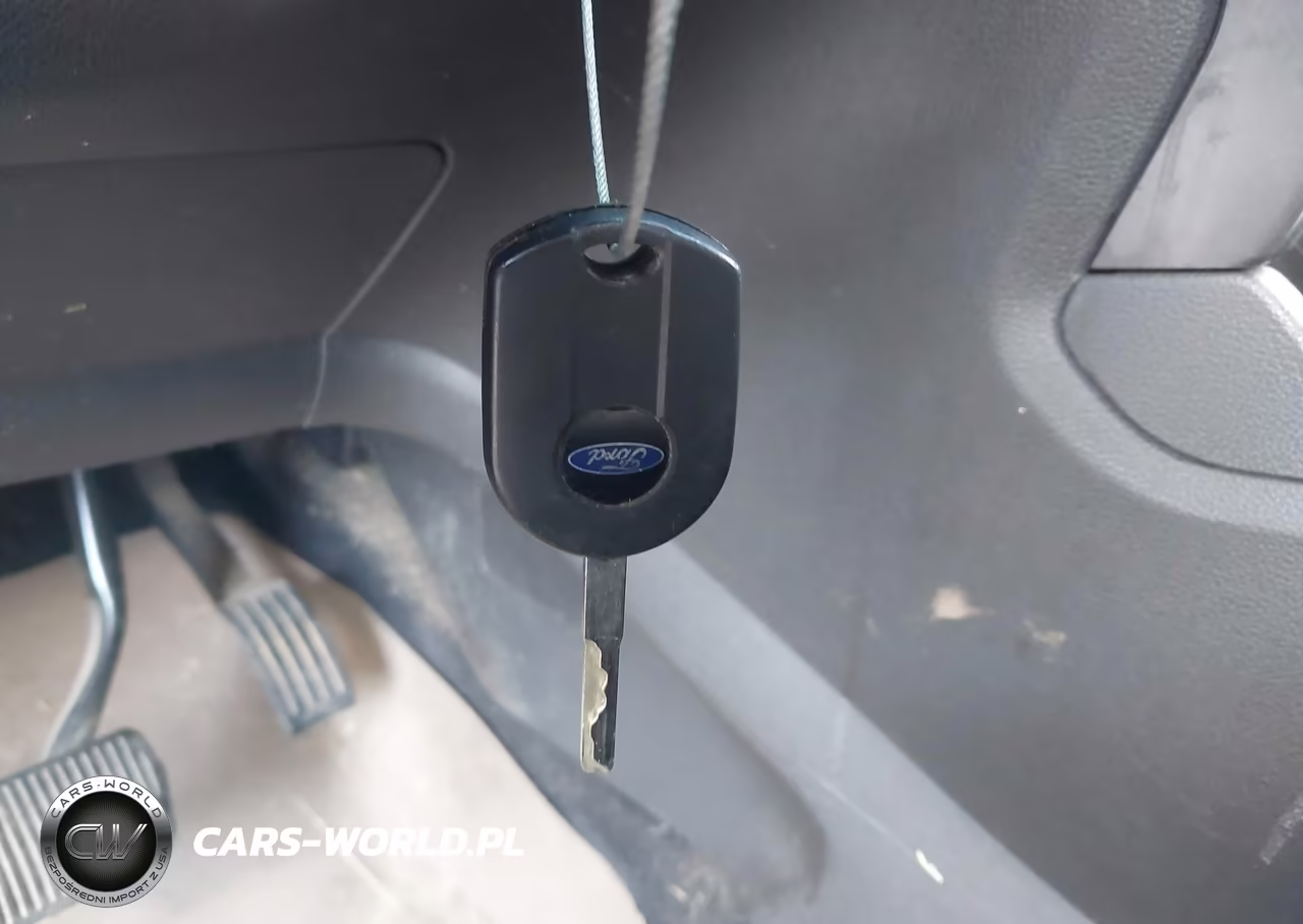 2017 Ford Escape S VIN:1FMCU0F78HUE01527 - 11