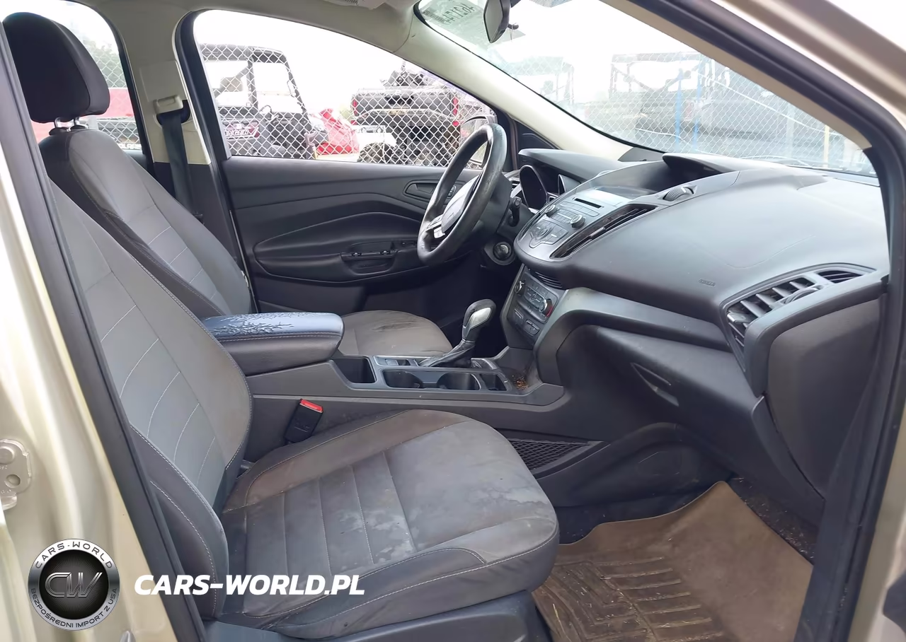 2017 Ford Escape S VIN:1FMCU0F78HUE01527 - 5