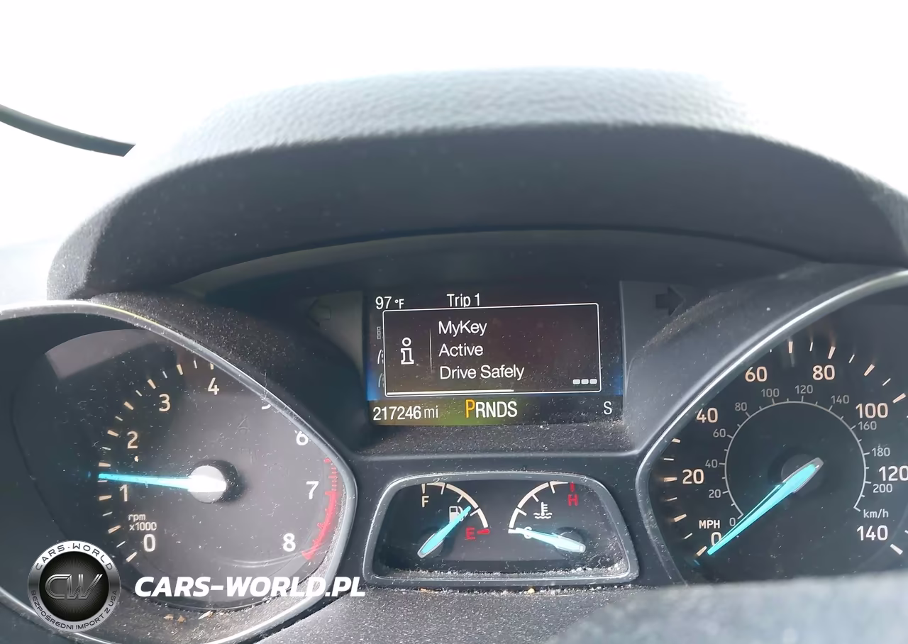 2017 Ford Escape S VIN:1FMCU0F78HUE01527 - 7
