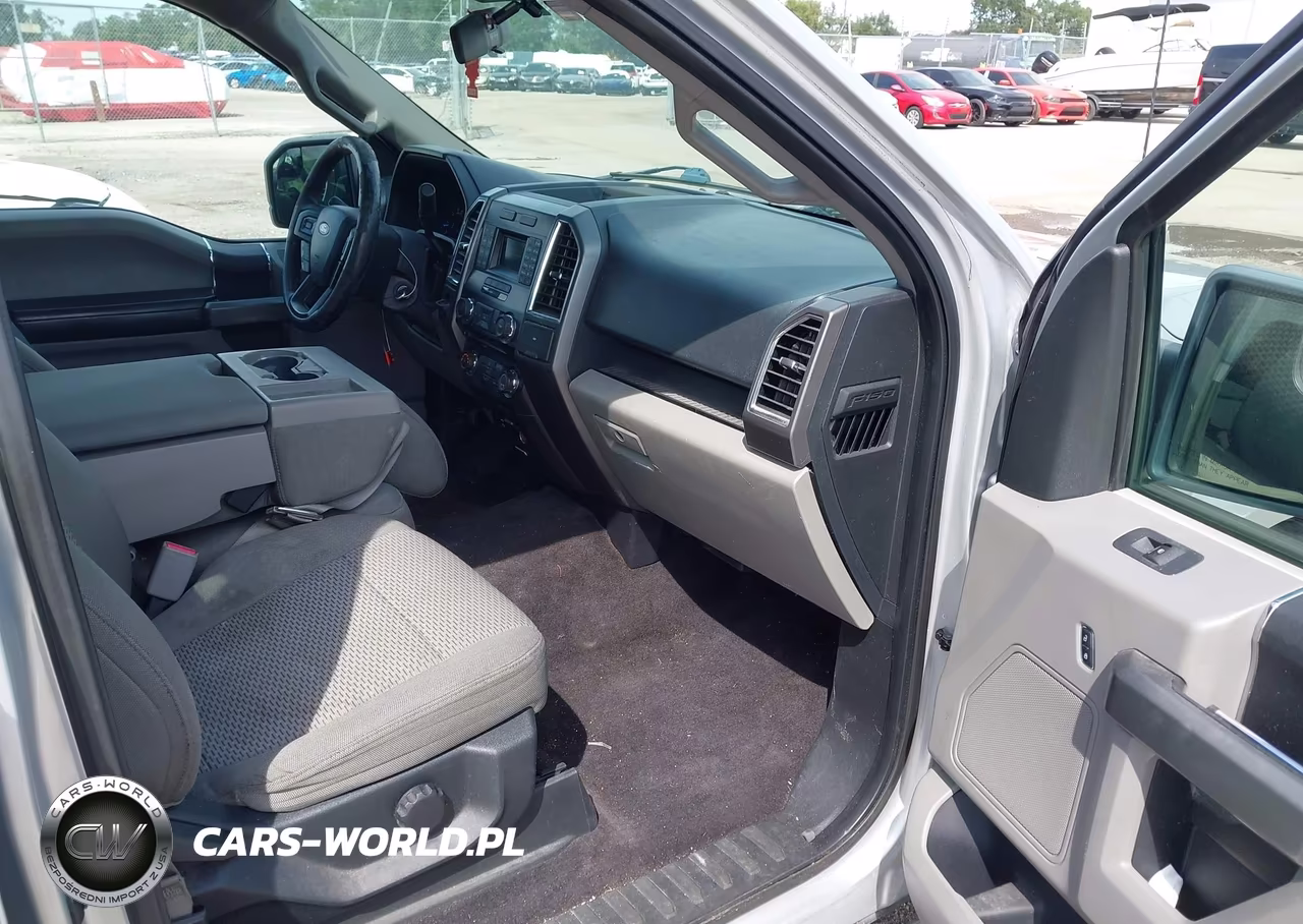 2016 Ford F-150 Xlt VIN:1FTEW1CG5GFA17287 - 5