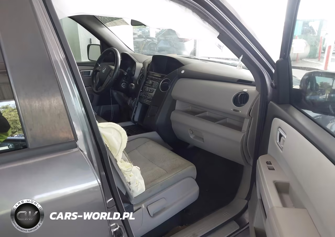 2015 Honda Pilot Lx VIN:5FNYF3H29FB022596 - 5