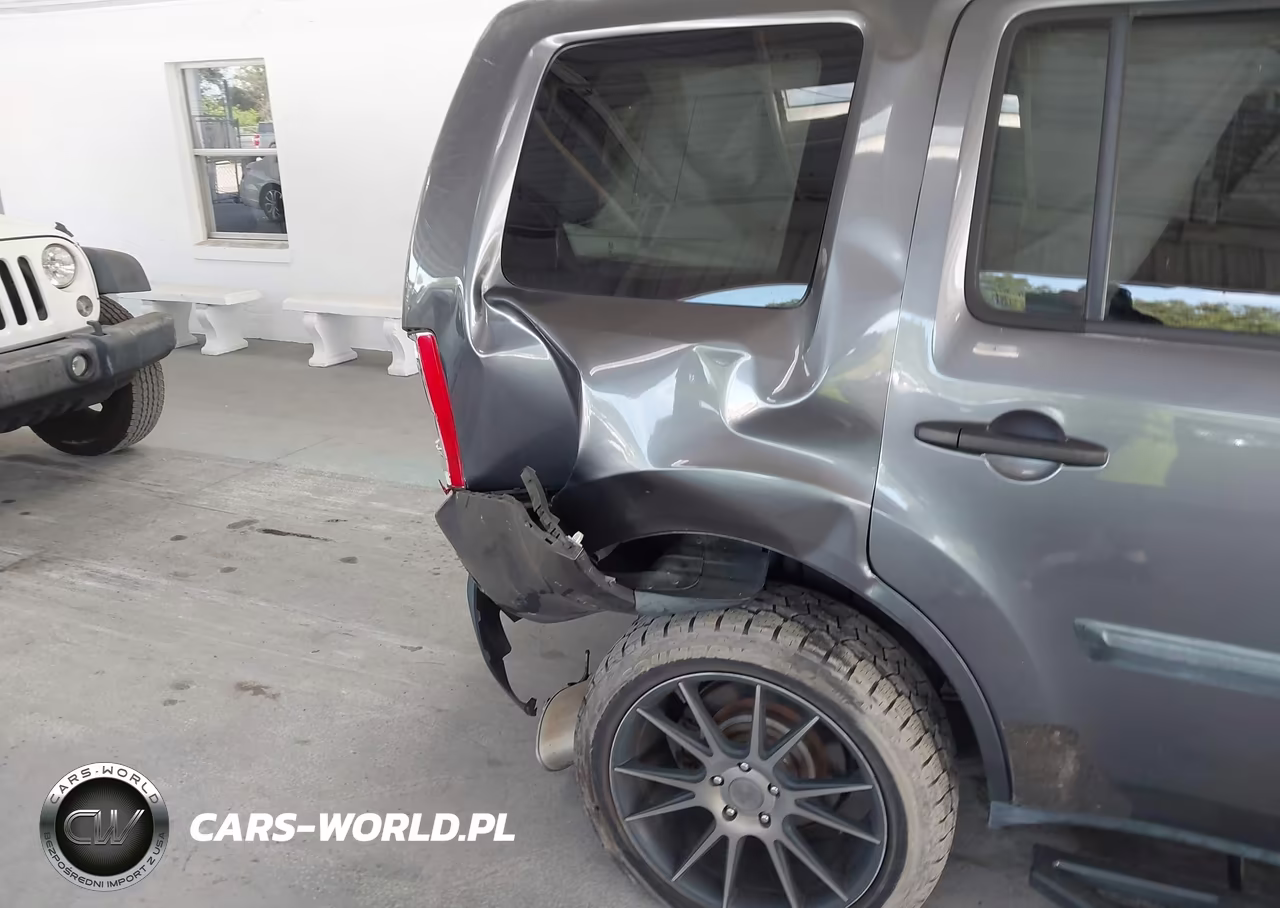 2015 Honda Pilot Lx VIN:5FNYF3H29FB022596 - 6