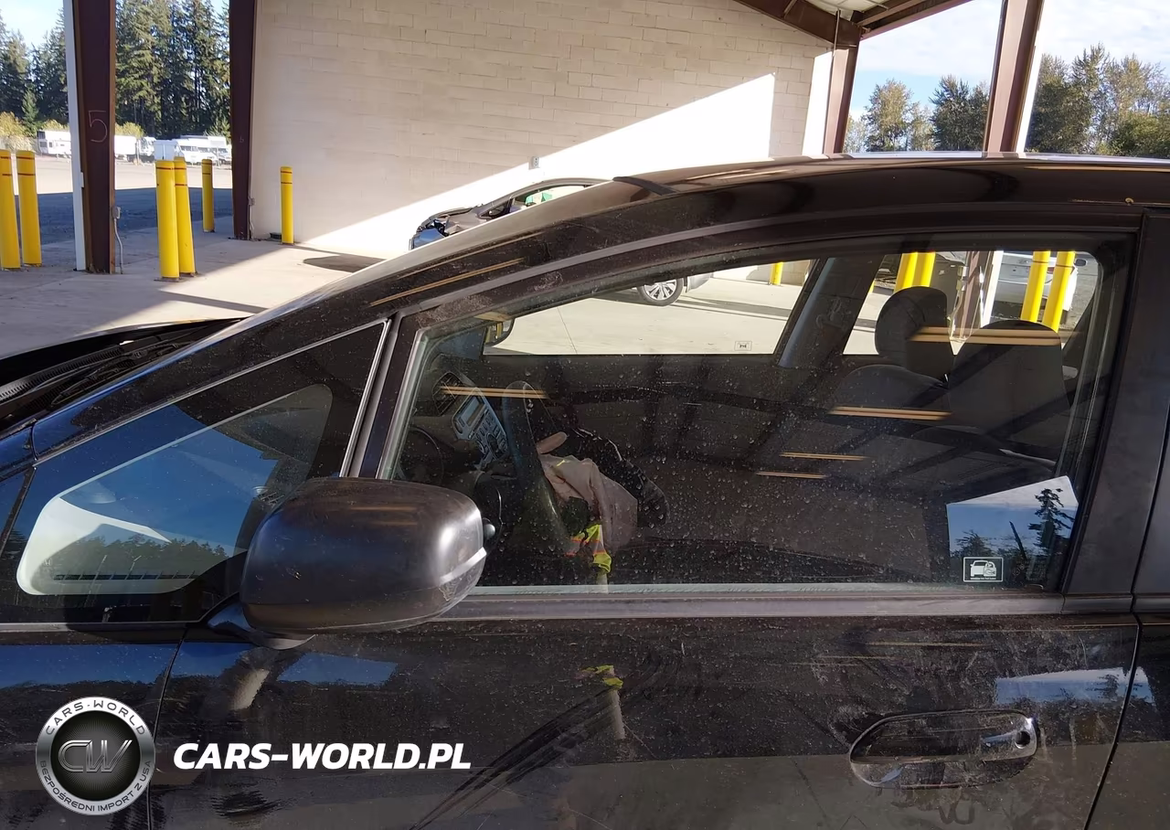 2010 Honda Fit VIN:JHMGE8H24AS013021 - 15