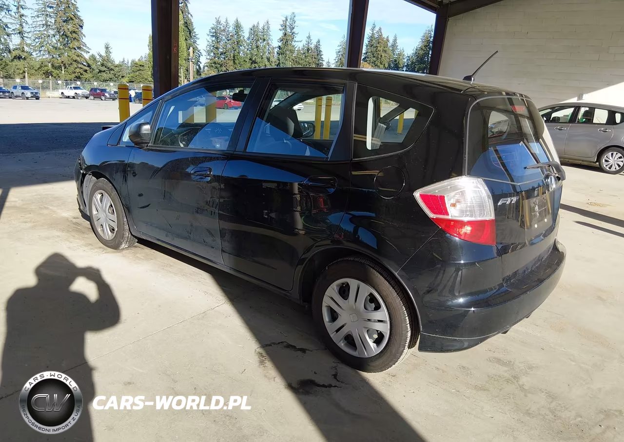 2010 Honda Fit VIN:JHMGE8H24AS013021 - 3