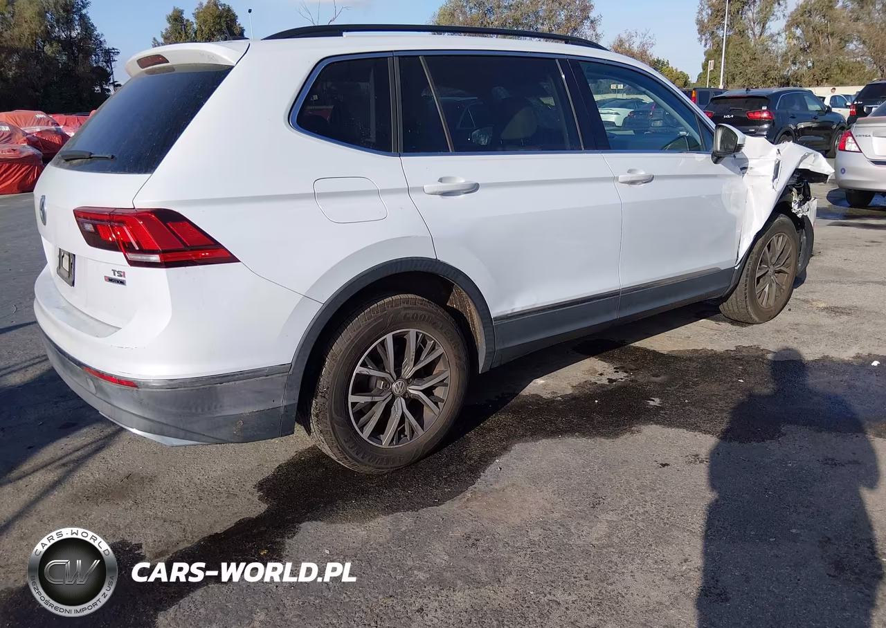 2018 Volkswagen Tiguan 2.0T Se-2.0T Sel VIN:3VV2B7AX7JM199944 - 4
