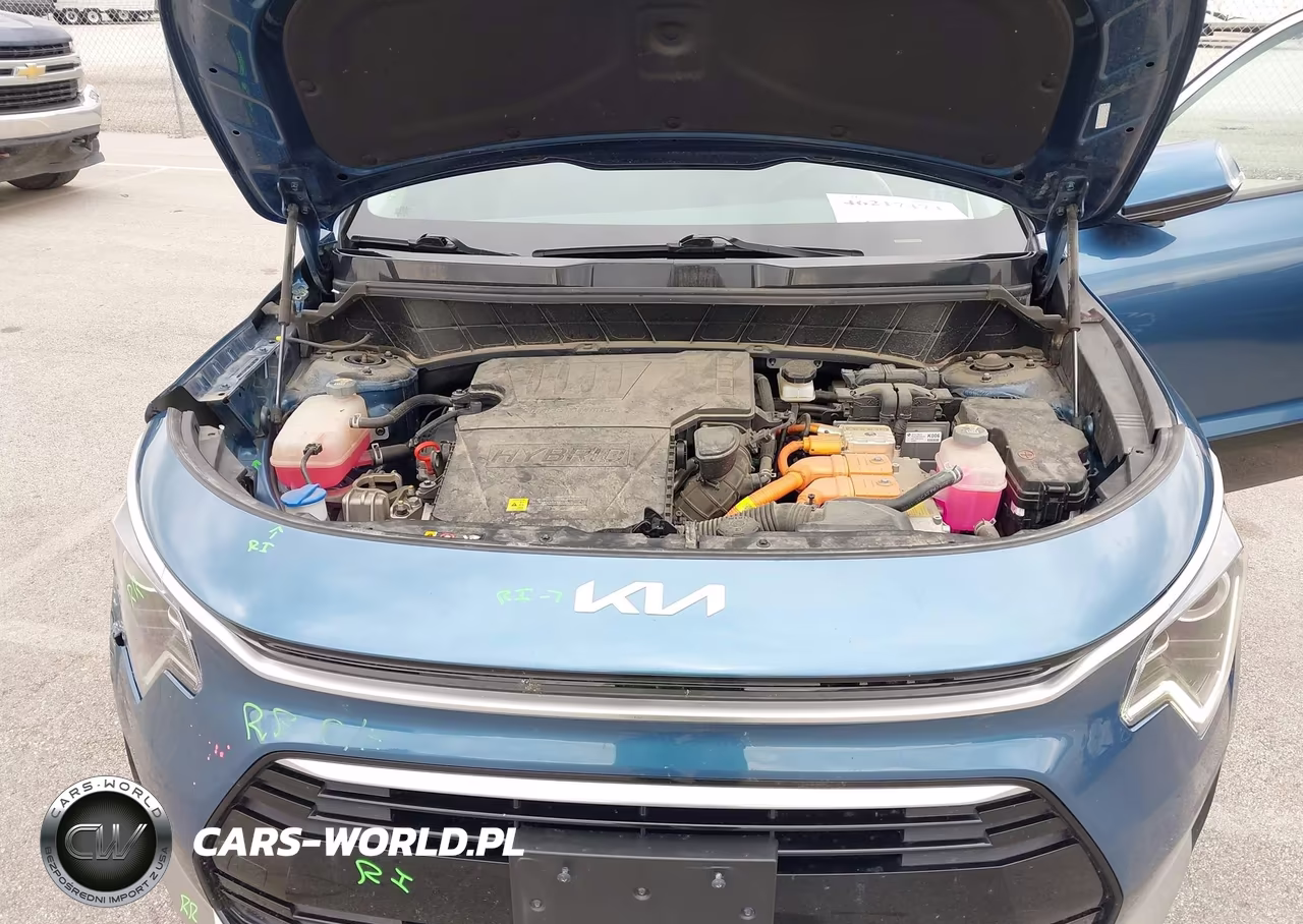 2023 Kia Niro Ex Touring VIN:KNDCR3LE7P5040102 - 10
