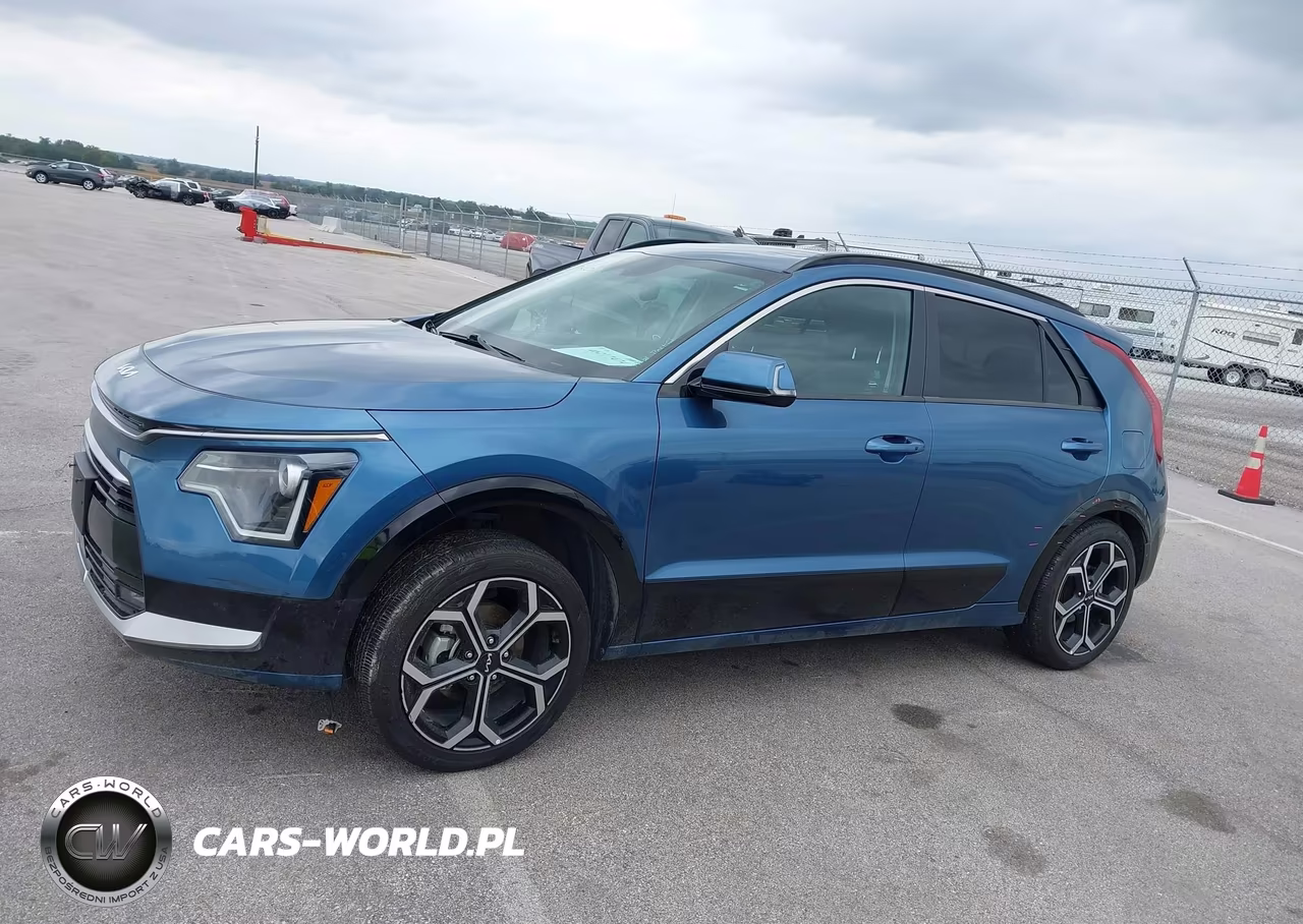 2023 Kia Niro Ex Touring VIN:KNDCR3LE7P5040102 - 14
