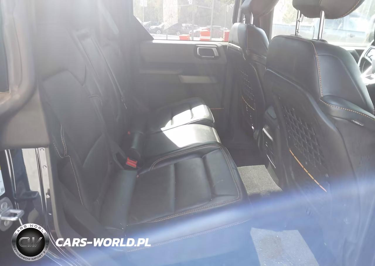 2021 Ford Bronco Badlands VIN:1FMEE5DP8MLB02951 - 8