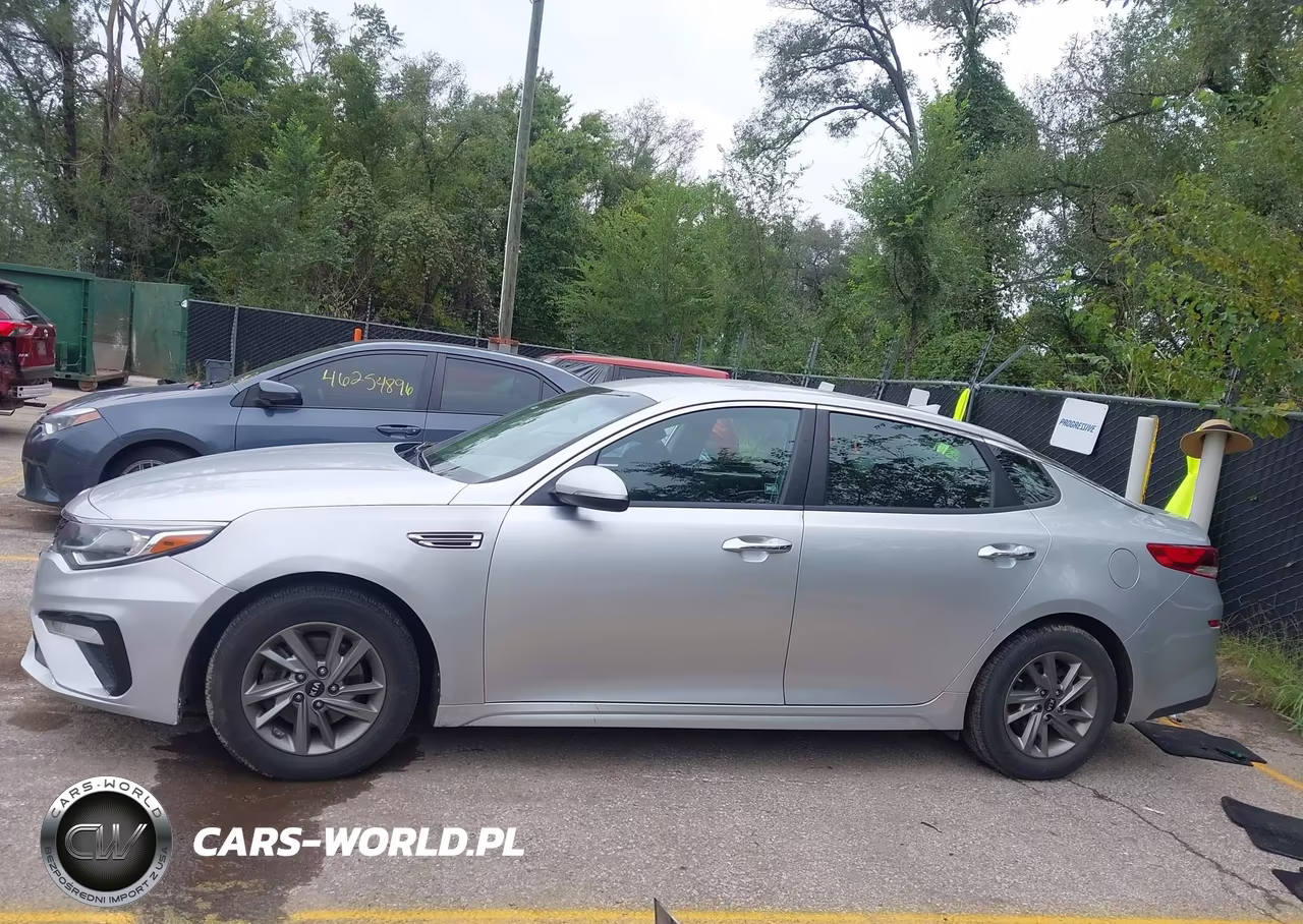 2019 Kia Optima Lx VIN:5XXGT4L33KG323981 - 15