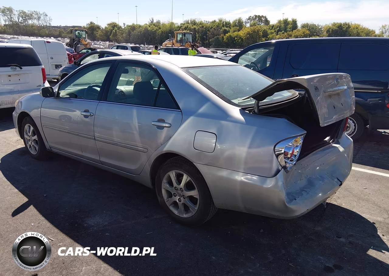 2006 Toyota Camry Xle VIN:4T1BE32KX6U109881 - 3
