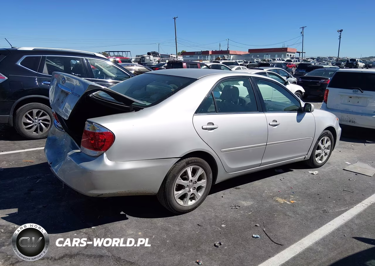 2006 Toyota Camry Xle VIN:4T1BE32KX6U109881 - 4