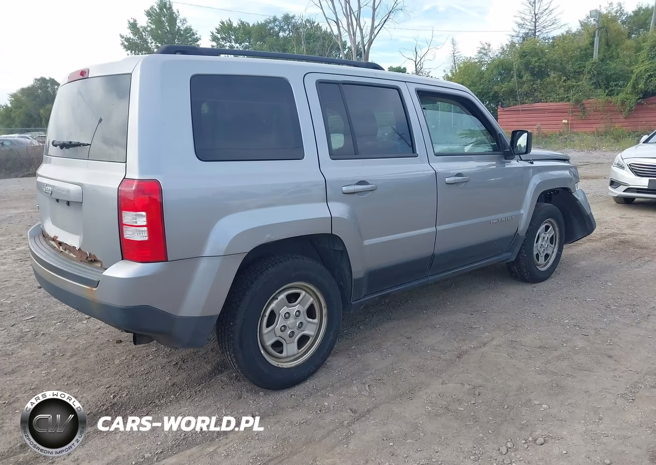 2015 Jeep Patriot Sport VIN:1C4NJRBB9FD279794 - 4
