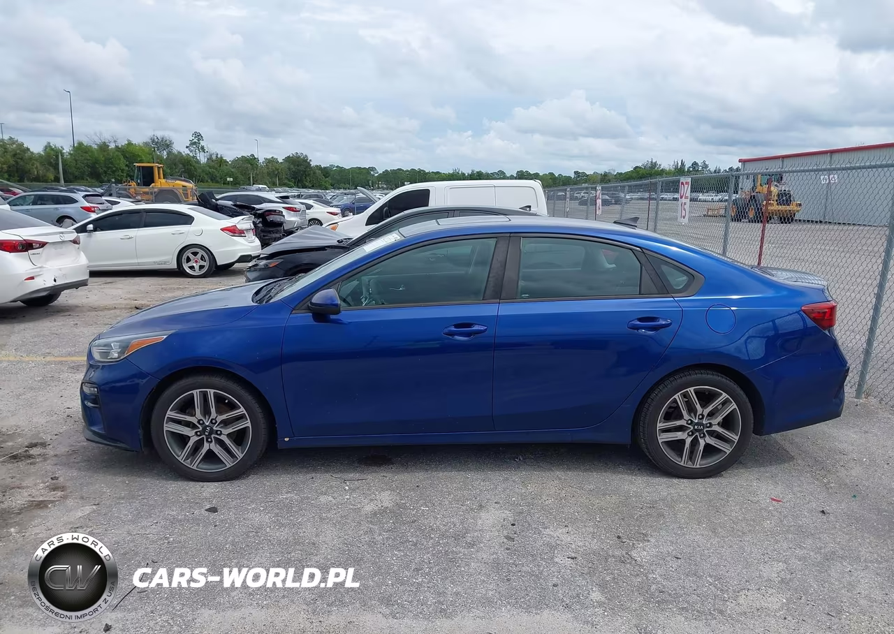 2019 Kia Forte S VIN:3KPF34AD6KE026137 - 14
