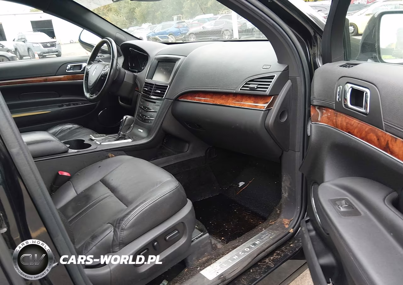 2015 Lincoln Mkt Livery VIN:2LMHJ5NK0FBL03424 - 5
