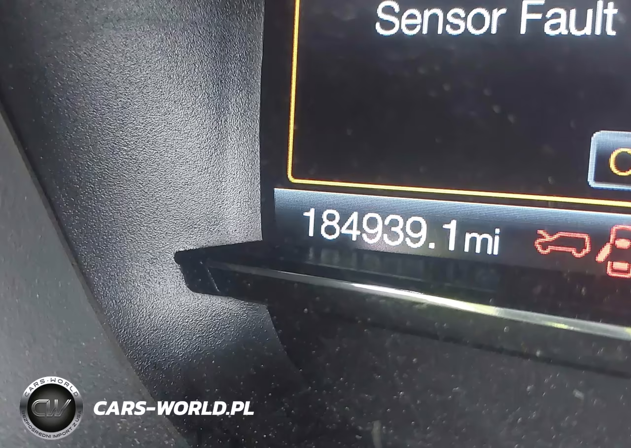 2018 Ford Explorer Xlt VIN:1FM5K8D8XJGC54558 - 15