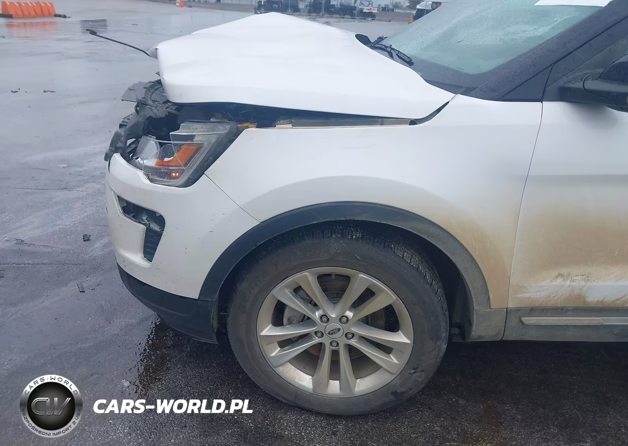2018 Ford Explorer Xlt VIN:1FM5K8D8XJGC54558 - 6