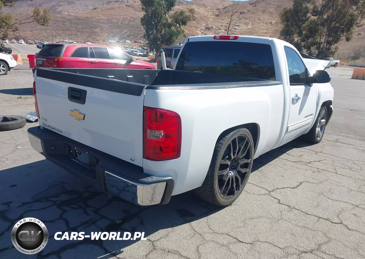 2011 Chevrolet Silverado 1500 Lt VIN:1GCNCSE04BZ377768 - 4