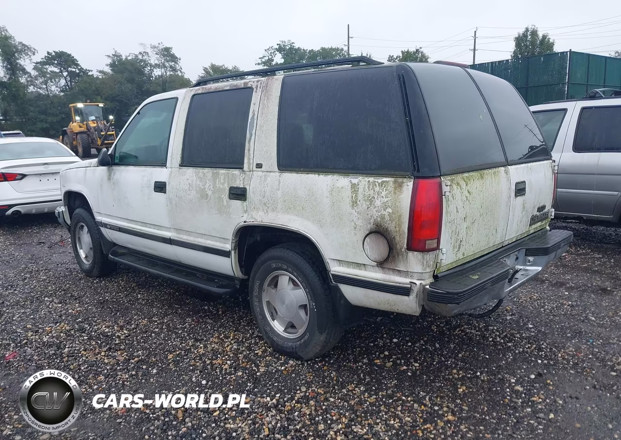 1997 Chevrolet Tahoe Ls VIN:1GNEK13R1VJ371404 - 3