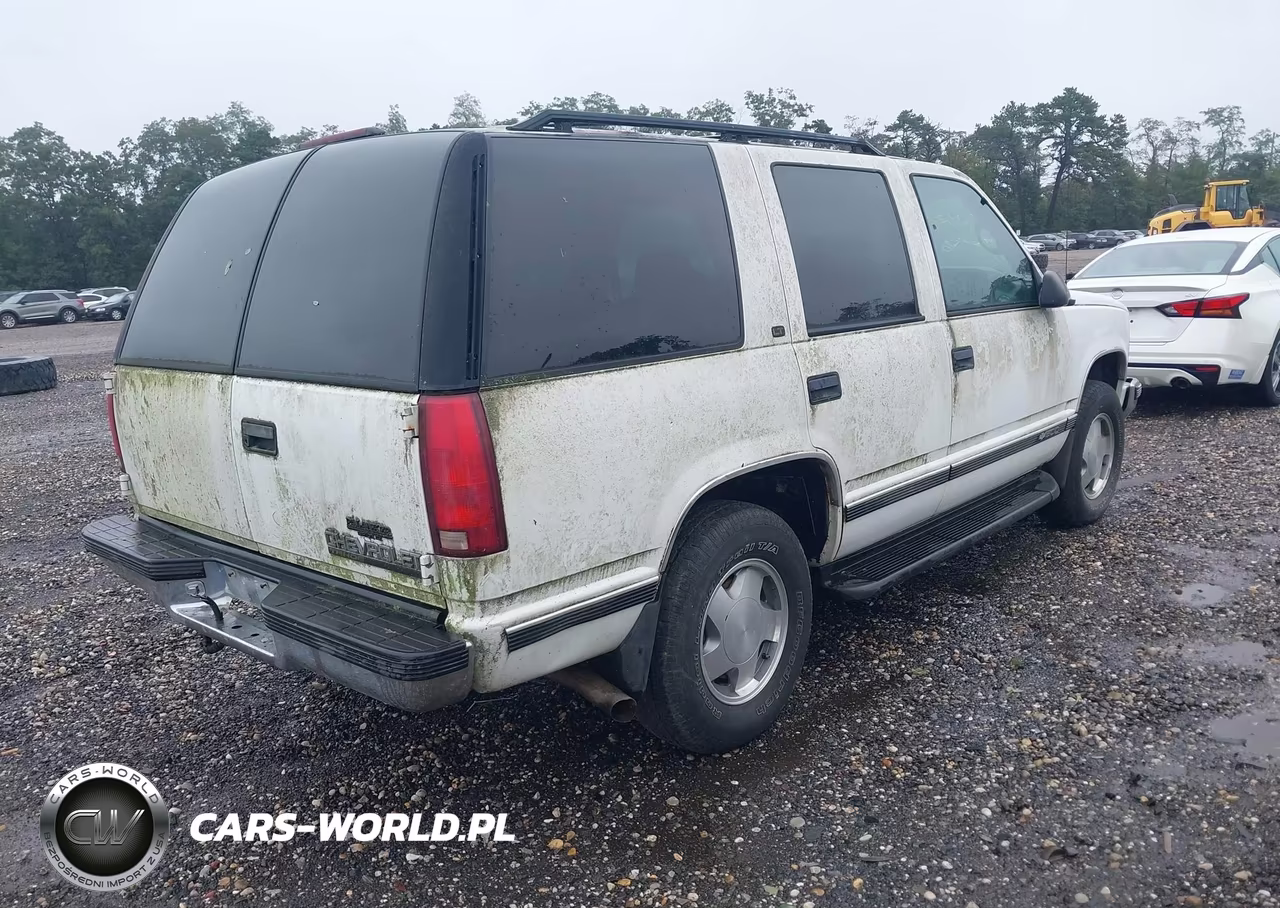 1997 Chevrolet Tahoe Ls VIN:1GNEK13R1VJ371404 - 4