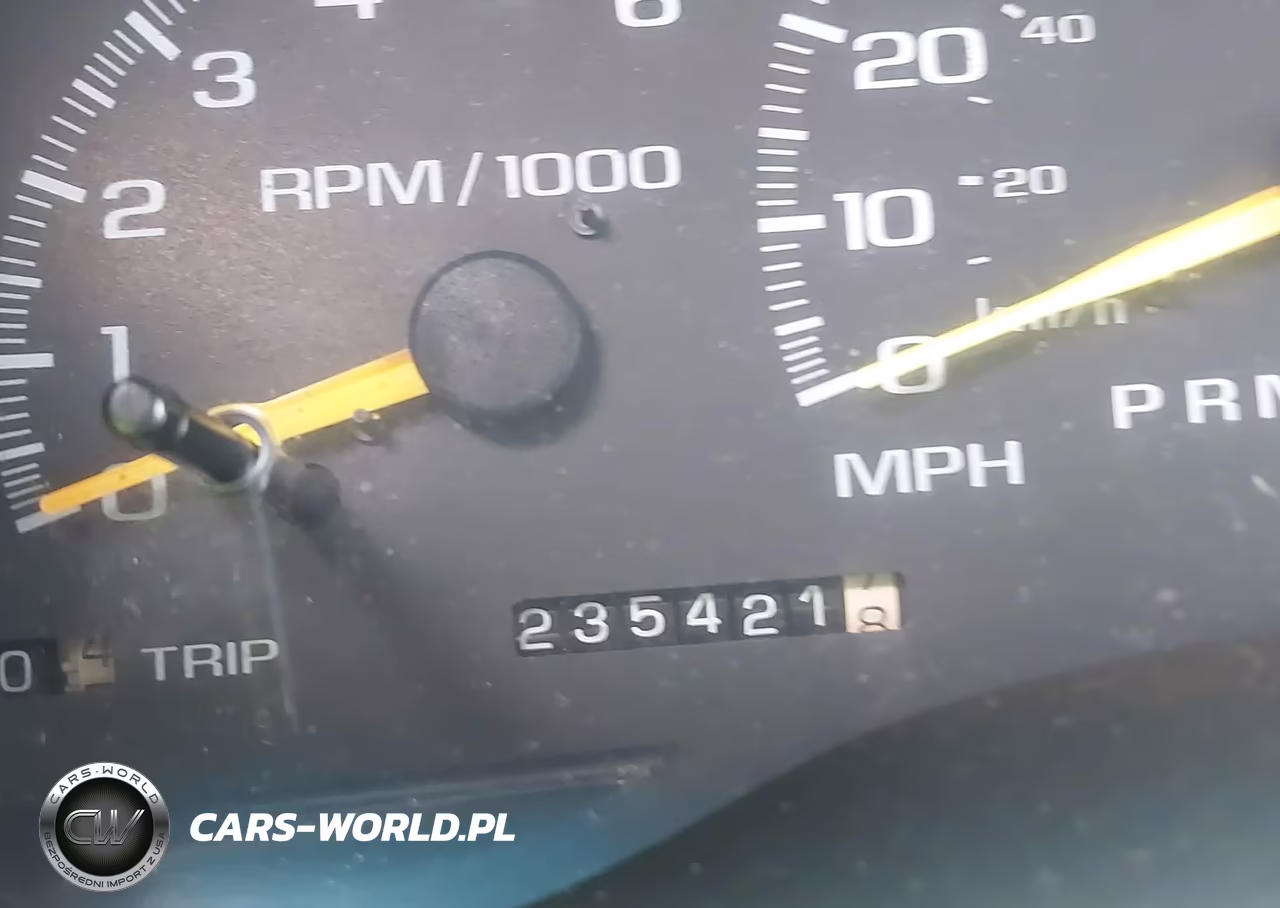 1997 Chevrolet Tahoe Ls VIN:1GNEK13R1VJ371404 - 7