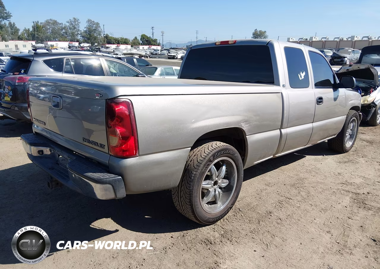 2001 Chevrolet Silverado 1500 Ls VIN:2GCEC19T811209993 - 4