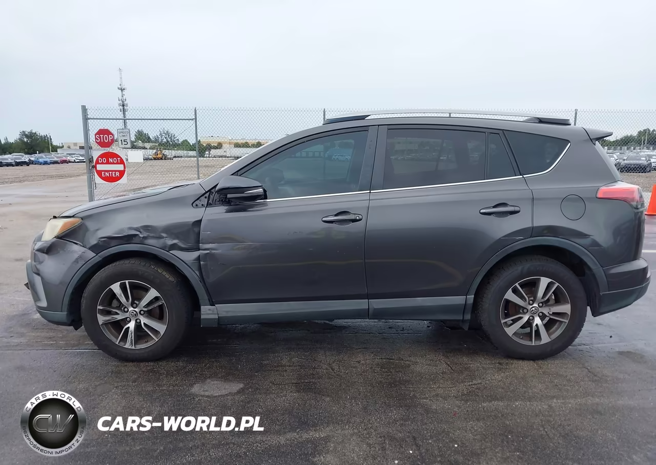 2017 Toyota Rav4 Xle VIN:2T3WFREV7HW391348 - 6