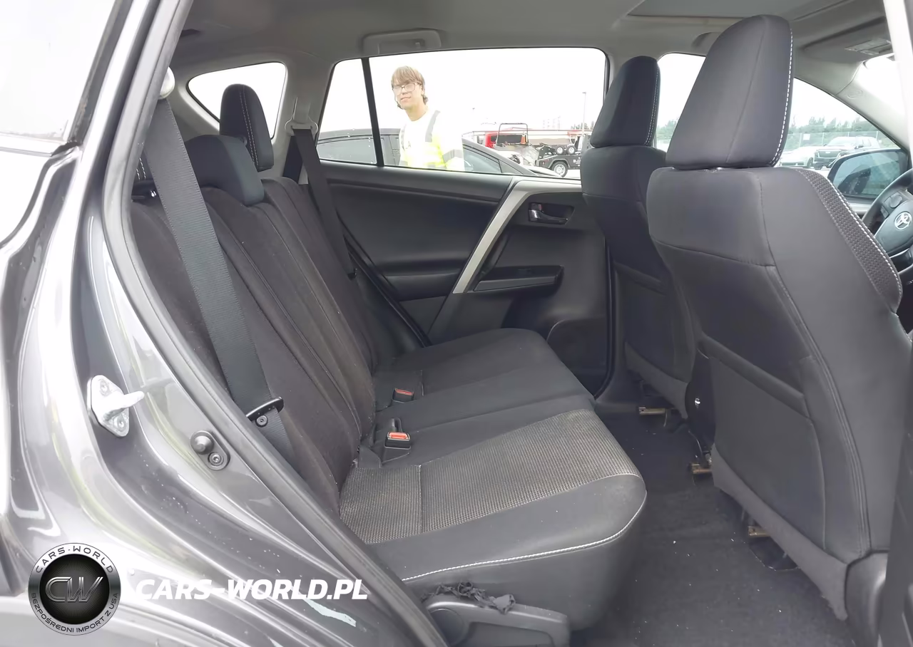 2017 Toyota Rav4 Xle VIN:2T3WFREV7HW391348 - 8