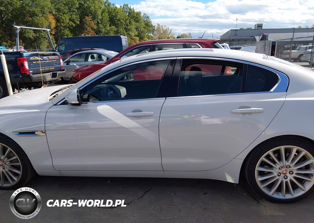 2017 Jaguar Xe 35T First Edition VIN:SAJAN4BVXHA947771 - 15