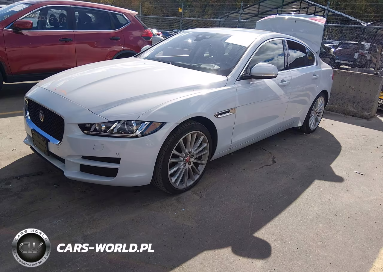 2017 Jaguar Xe 35T First Edition VIN:SAJAN4BVXHA947771 - 2