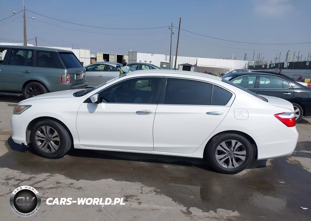 2015 Honda Accord Lx VIN:1HGCR2F30FA177555 - 14