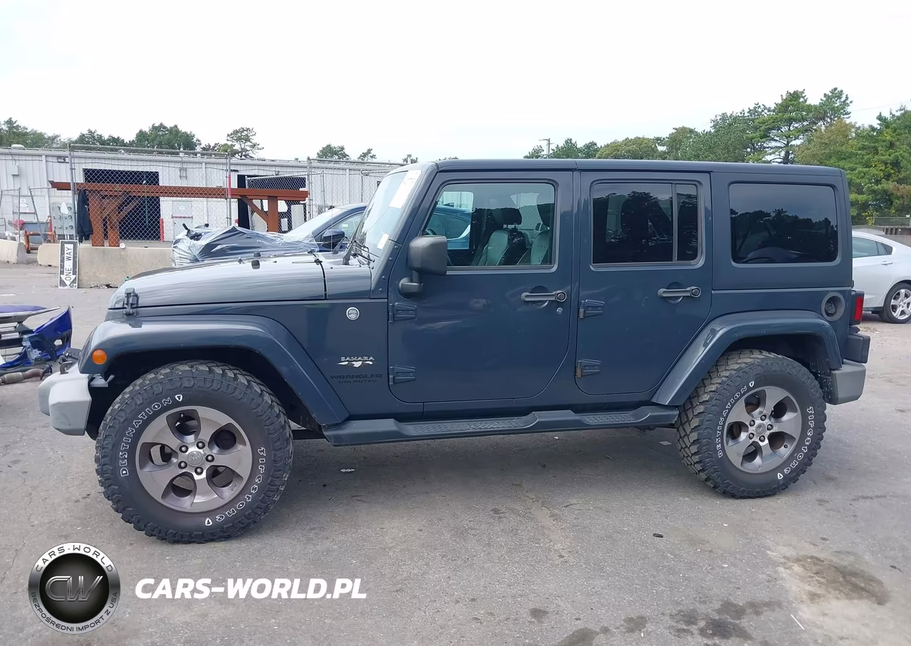 2016 Jeep Wrangler Unlimited Sahara VIN:1C4HJWEG3GL285164 - 15