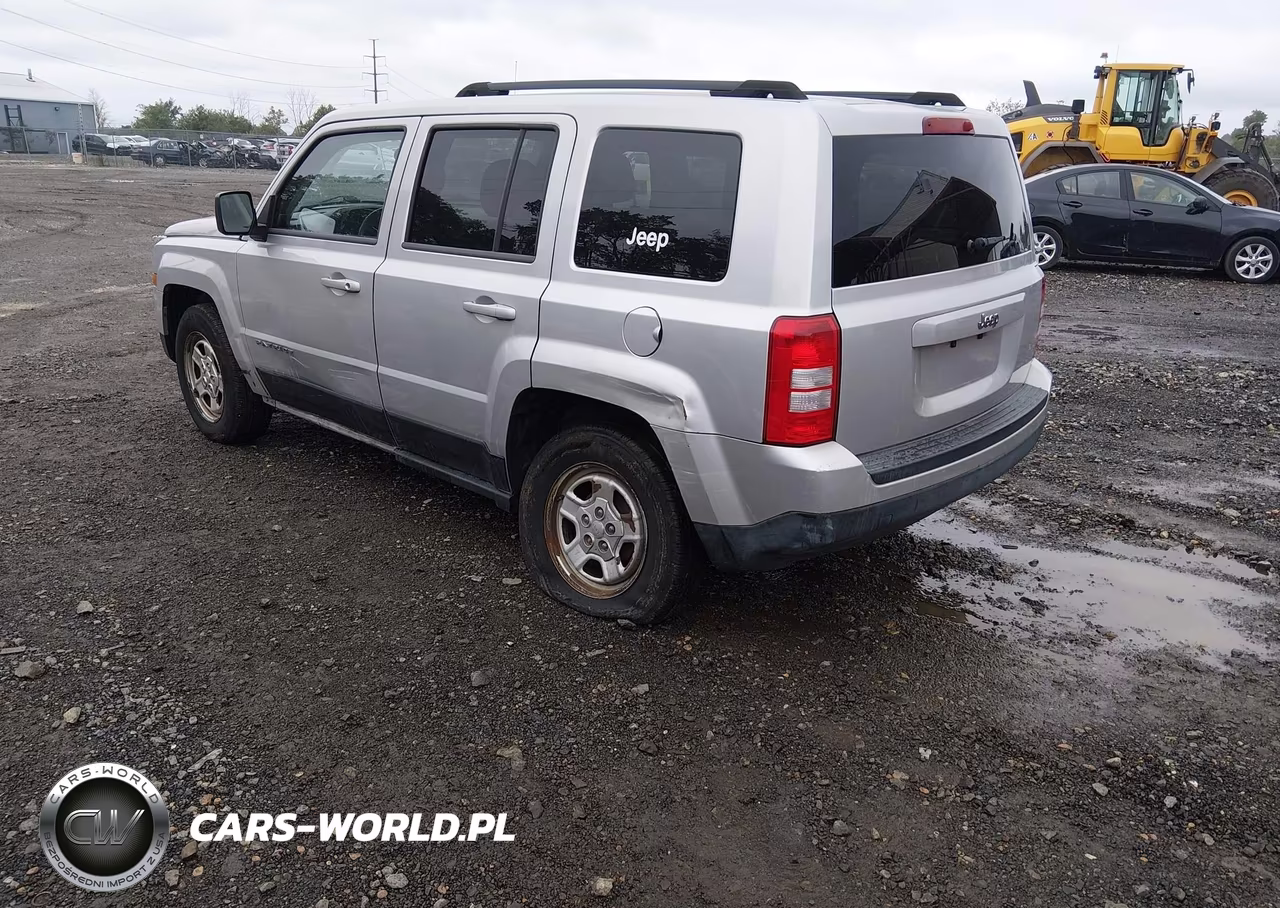 2014 Jeep Patriot Sport VIN:1C4NJPBA5ED512578 - 3