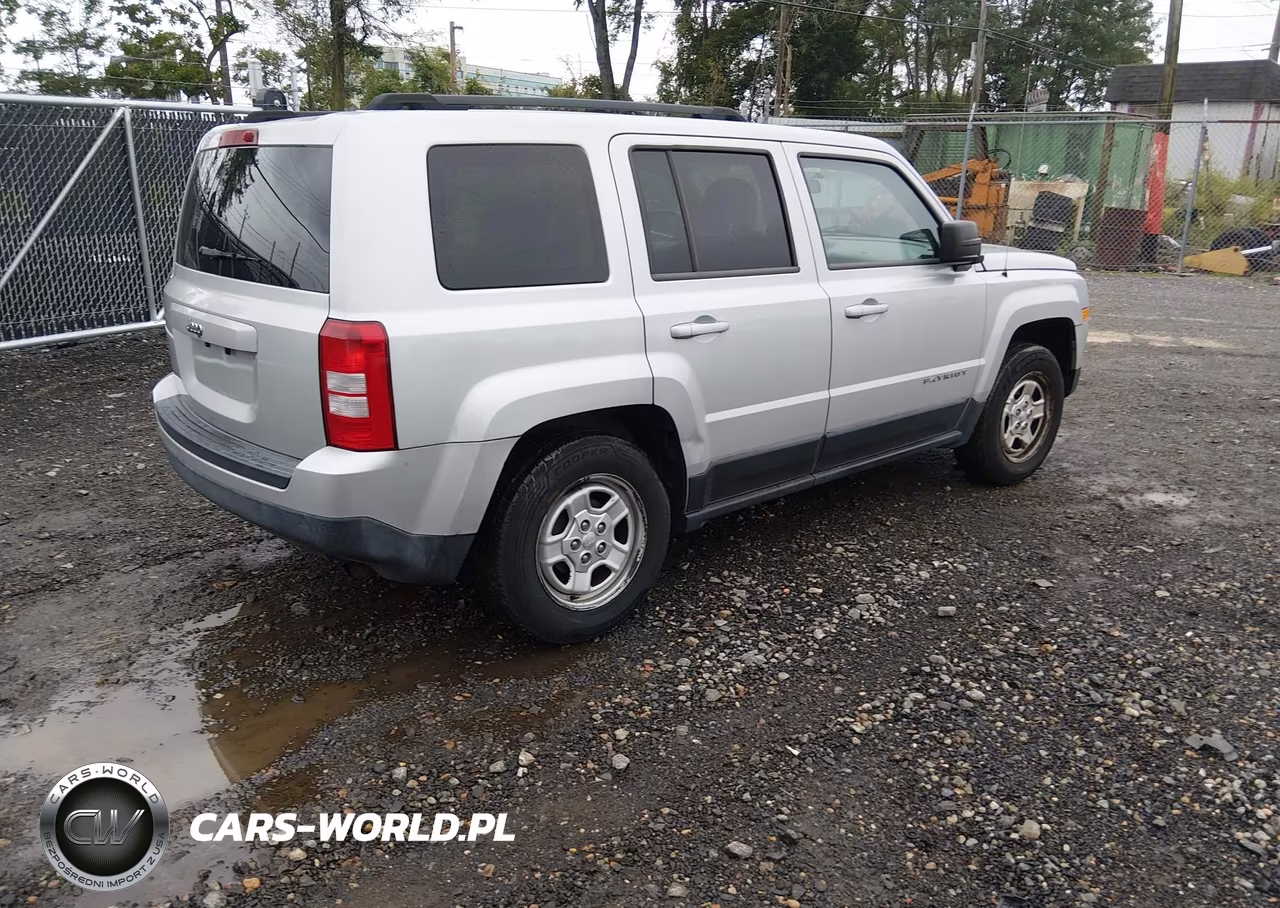2014 Jeep Patriot Sport VIN:1C4NJPBA5ED512578 - 4