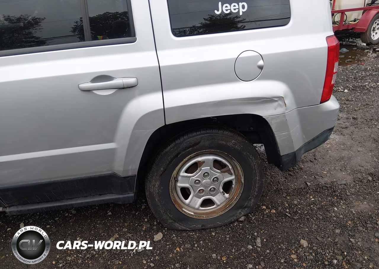 2014 Jeep Patriot Sport VIN:1C4NJPBA5ED512578 - 6