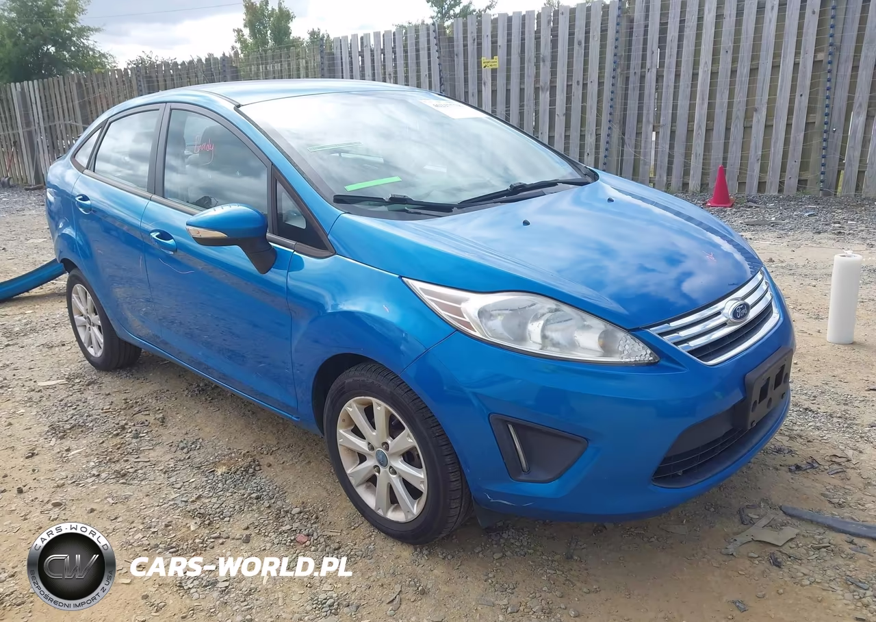 2013 Ford Fiesta Se VIN:3FADP4BJ8DM136542 - 1
